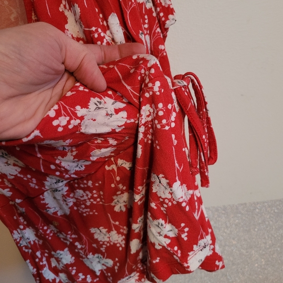 Asos Puff Sleeve Floral Top - Picture 2 of 4